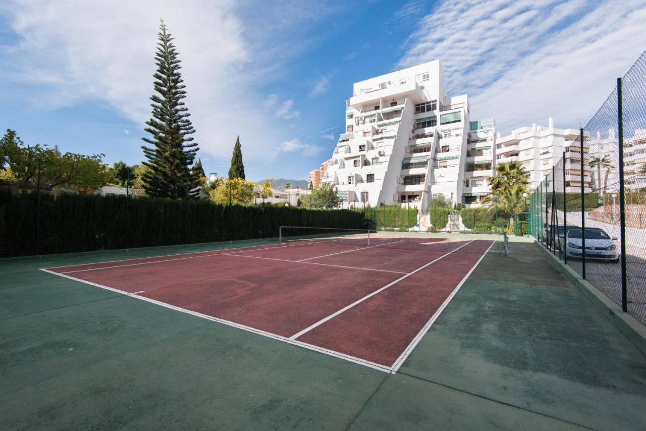 Pets Friendly Apartment, Next To The Marina And Arroyo De La Miel Benalmádena Exterior photo